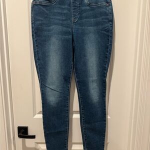 Signature by Levi Strauss Women's Dark Blue Skinny Jeans